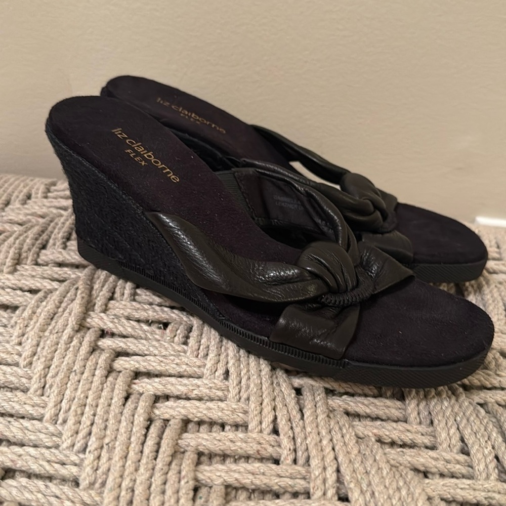Liz Claiborne Black Leather Wedge Espadrille Open Toe Knot Sandals Women 6.5